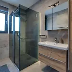 Rosemary Mit Pool Und Panoramablick Auf By Interhome Vakantiehuis *
